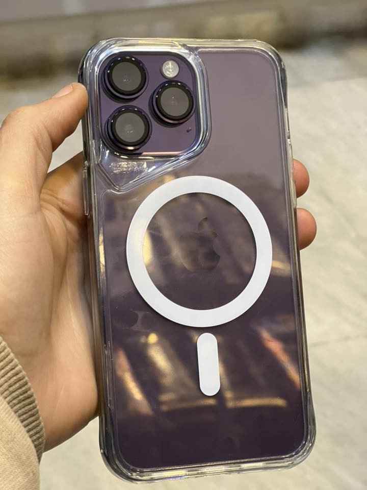 السلام عليكم
السلام عليكم ايفون 14 برو ماكس 

 

ذاكره 256

تك سيم 

نموذج. M

بطاريه 83 شرط اصلي 

الجهاز كله شرط(( فقط مبدل شاشه تفصيخ )) تقره غير معرف اكدر اخفيهه بس وين اروح من الله و ((فيس إيدي شغال)) 

السعر قفل 630  قفل قفل بدون معامله وشكرا 

موصل حي البكر.   *********** بي وتساب
