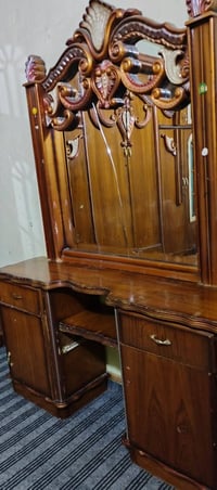 غرفة صاج  6 قطع نجارة عراقية  السعر 650 ٠٧٧١٨١٢٦٦٦٧