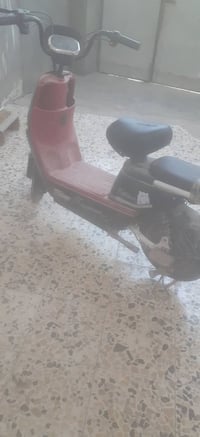 دراجة شحن • بدها بطاريات • نظيفه