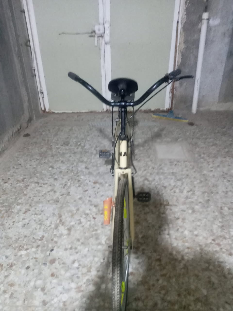 السلم عليكم الباسكل للبيع   السعر 65  عنواني المشخاب حي الكرامه والخاص مفتوح


**إذا كنت صاحب هذا الإعلان وتريد حذفه لأي سبب، رجاءا أرسل رسالة إلى الدعم الفني**