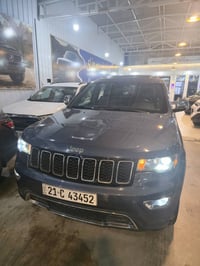 جراند شيروكي • ٢٠٢١ • دفع رباعي