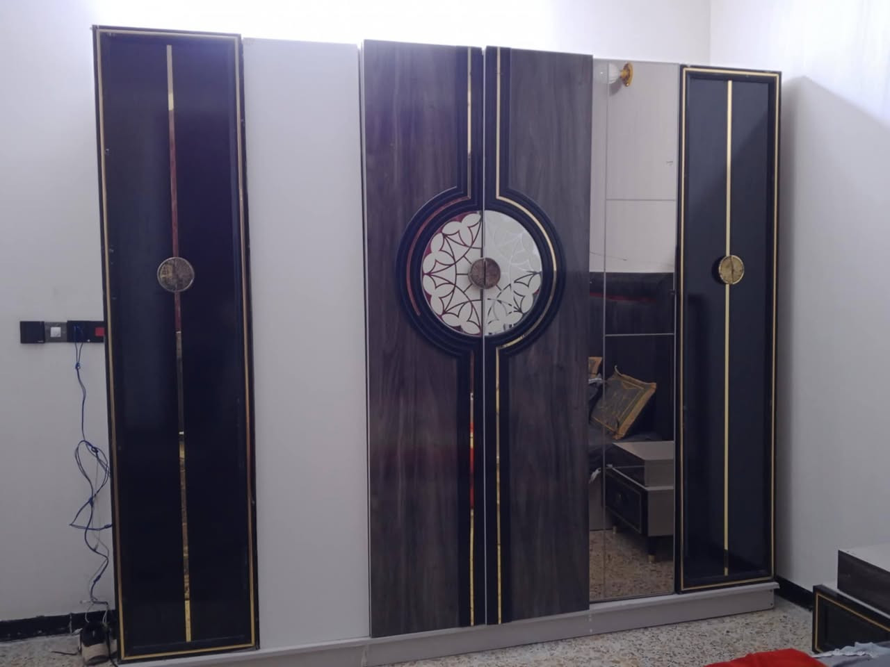 مرحبا حبايبي
- غرفه نوم نضيفه ضررها بس كومدي موضح بصوره
- نوع الغرفه  تركي
-  8 قطع  
-السعر 350بيها مجاا
-العنوان بغداد الامين ثانيه


**إذا كنت صاحب هذا الإعلان وتريد حذفه لأي سبب، رجاءا أرسل رسالة إلى الدعم الفني**