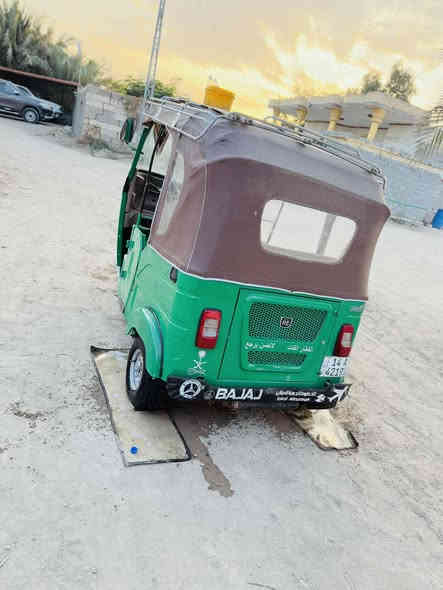 سلام عليكم تكتك للبيع موديل 22 شهر 12رقم مكفوله مكاني ناصرية سعر 8000 خاص مقلق للاستفسار الاتصال ***********
