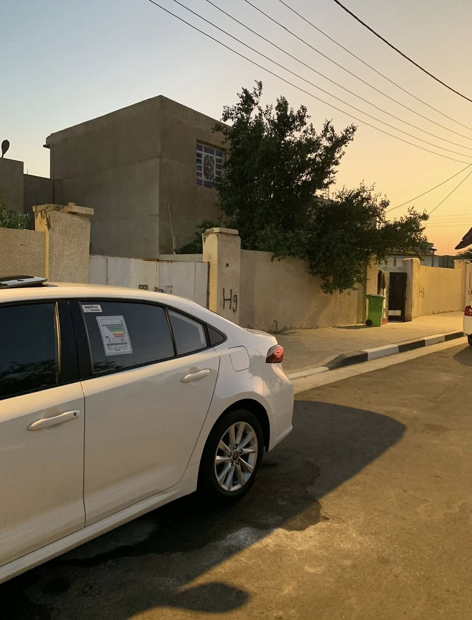 يالله سلام عليكم
كورلا 2025  شكل خليجي هايبرد مكينه 1800 علامه سوده HEV  تشحن بنفسها تفويله تمشيك 1050 كيلو   مكفوله كفاله عامه  علامه سوده  ماشية9000 كيلو 
رقم بغداد بسمي  مشروع وطني

عنوان /البصرة طويسه 
السعر 160 ورقه وبيها مجال بسيط
ورجاءاً كلشي مذكور يمكم بس شراي يخابر وانا بخدمتكم ♥️
المواصفات 
🛜مكينه 1800 هايبرد شحن ذاتي 
🛜سلايت 
🛜كراسي جلد اصلي 
🛜رادار + تحديد مسار طريق + قيادة ذاتيه 
🛜قرائة علامات الطريق المرورية
🛜بصمة تشغيل + دخول ذكي  يدة الباب
🛜هاندر بريك بصمة + اوتو هولد 
 🛜 بطاين بوب حياكه  مطرز 
🛜كيجات ديجتل 
🛜شاشه مسجل +تبريد بيانو + كامره خلفيه دوارة + كار بلي 
🛜تبريد قطعتين 
🛜لايت زينون عالي ناصي + بروجكتر لد زينون + لد صباحي زينون+ بكلايت لد 
🛜 حساس اطار + حساس مطر + حساس لايت داينمك عالي ناصي اوتو 
🛜ايفو مود + مود درايف + مانع انزلاق 
🛜 تحكم  الستيرن كامل مع كروس سرعه
 🛜ايرباك عدد 10
🛜ويل كب  كروم
***********
