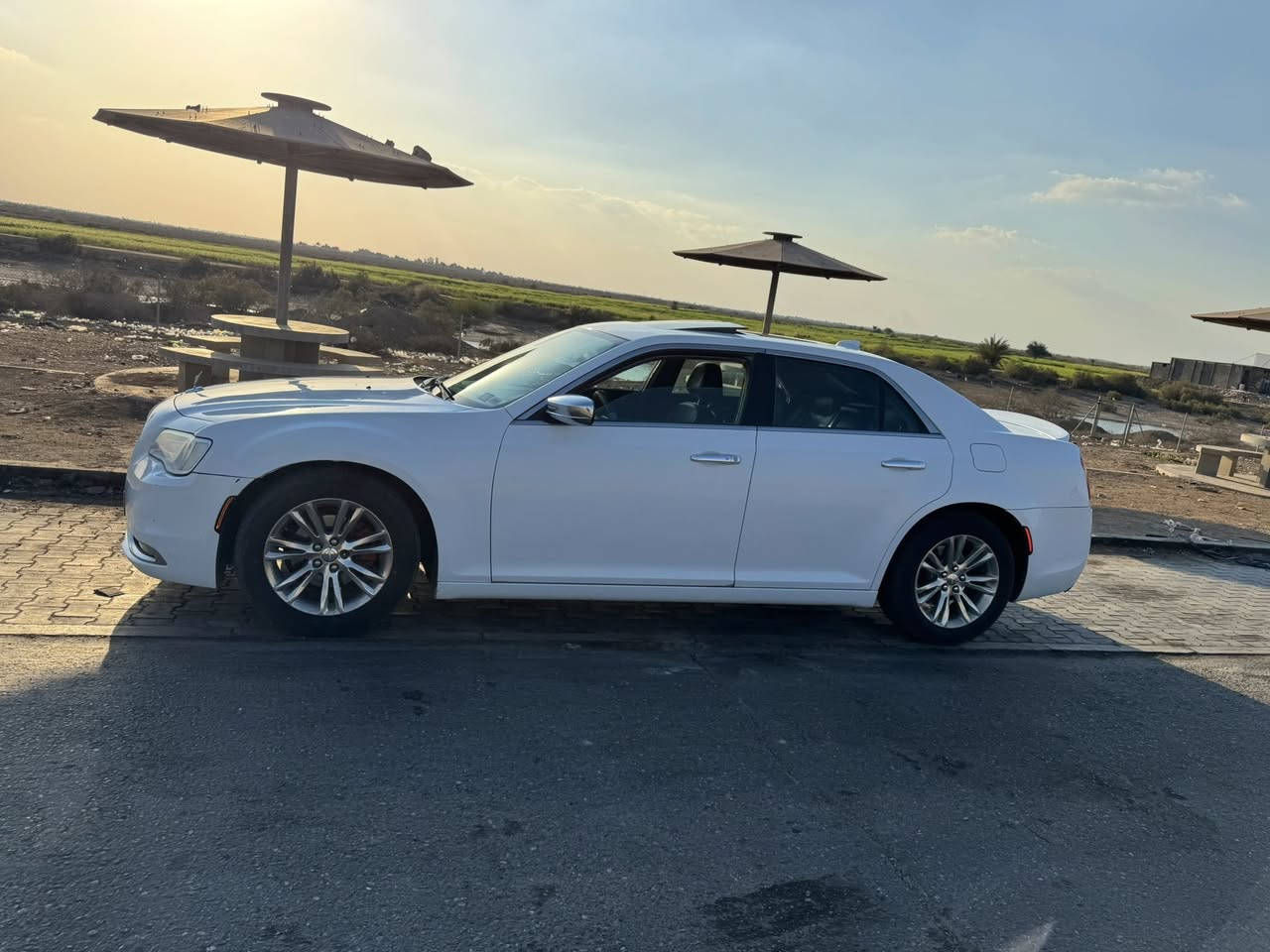 اوباما C300  2016  وارد كندي كلين تايتل
السيارة كفاله عامة  من كير ومكينه و من الحادث او التبديل والصبغ ✅

- بانوراما فتحتين 
- كشنات تدفئة +تبريد 
-ميموري خزن 
- تشغيل عن بعد +اطفاء عن بعد 
- ترحيب ابواب لمس 
-داخل اسود جلد طبيعي 
- برده خلفيه بلادي تحكم لمس بالشاشة 
سنوية باسمي ل  2028 
ماشية 111  الف ميل حقيقي 
حدايدة وتايرات كله جديد يعني السيارة جاهزه بالكامل 
السعر : 238 $  بيها مجال قليل جدا
اخوان الفيديو موجود موضح كل التفاصيل


**إذا كنت صاحب هذا الإعلان وتريد حذفه لأي سبب، رجاءا أرسل رسالة إلى الدعم الفني**