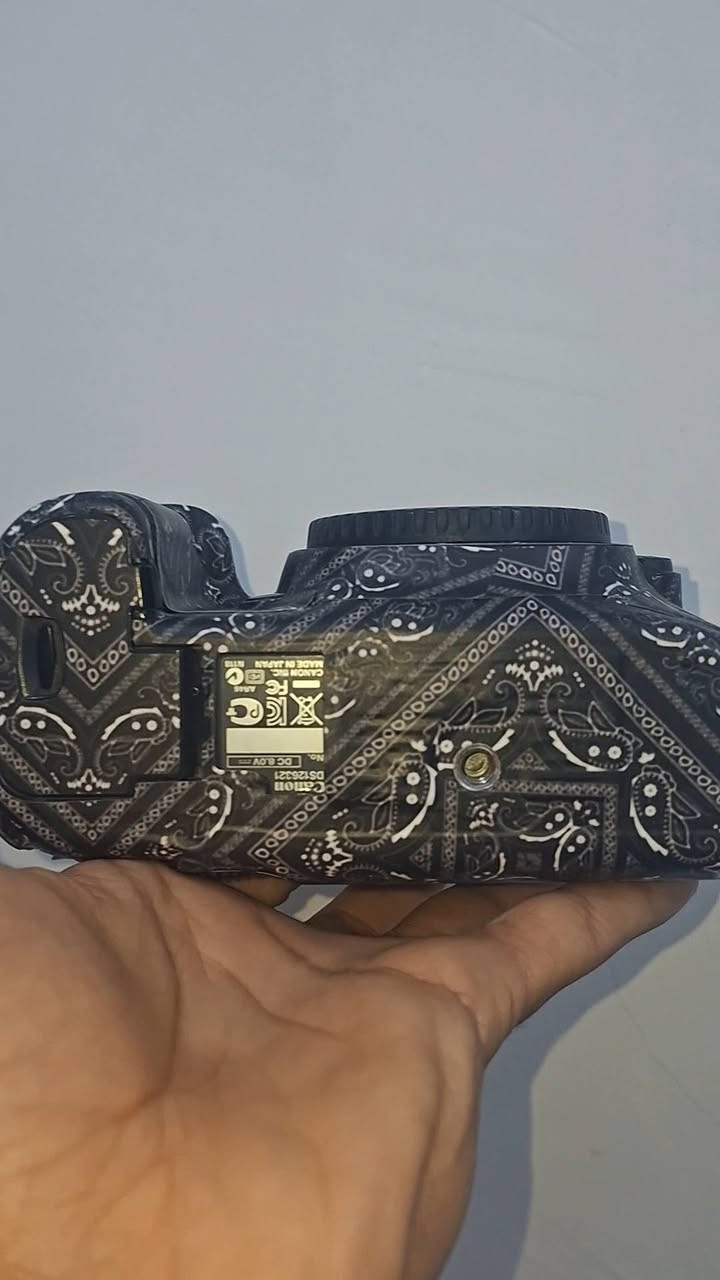 كامره كانون 5diii للبيع
ملحقات = بطاريه + جيلاتين احمر + شاحنه 
كلشي واضح بصوره ولفيديو 
السعر 600 وبيه مجال للشراي


**إذا كنت صاحب هذا الإعلان وتريد حذفه لأي سبب، رجاءا أرسل رسالة إلى الدعم الفني**