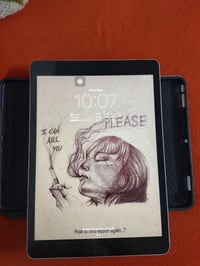 ، ايباد ٩  (سعر ٢٠٠ وبي مجال) ذاكرة ٦٤  بطارية فوك ٨٥  غراضه كامله كار...