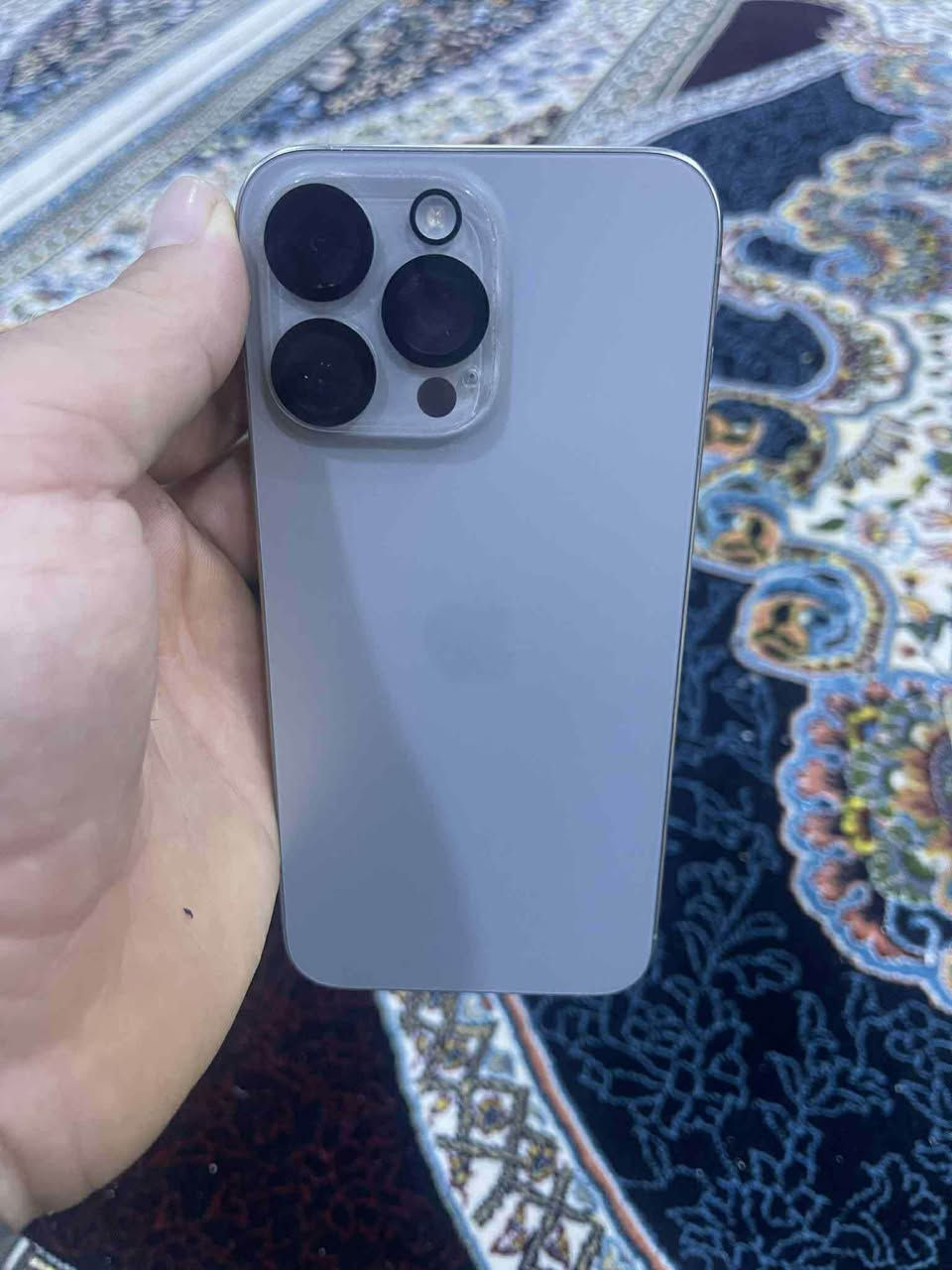 آيفون ١٥ برو ماكس للبيع نظافة ١٠٠٪؜ بطارية ٨٥ كامل ملحقات 
*********** عمارة, ميسان
