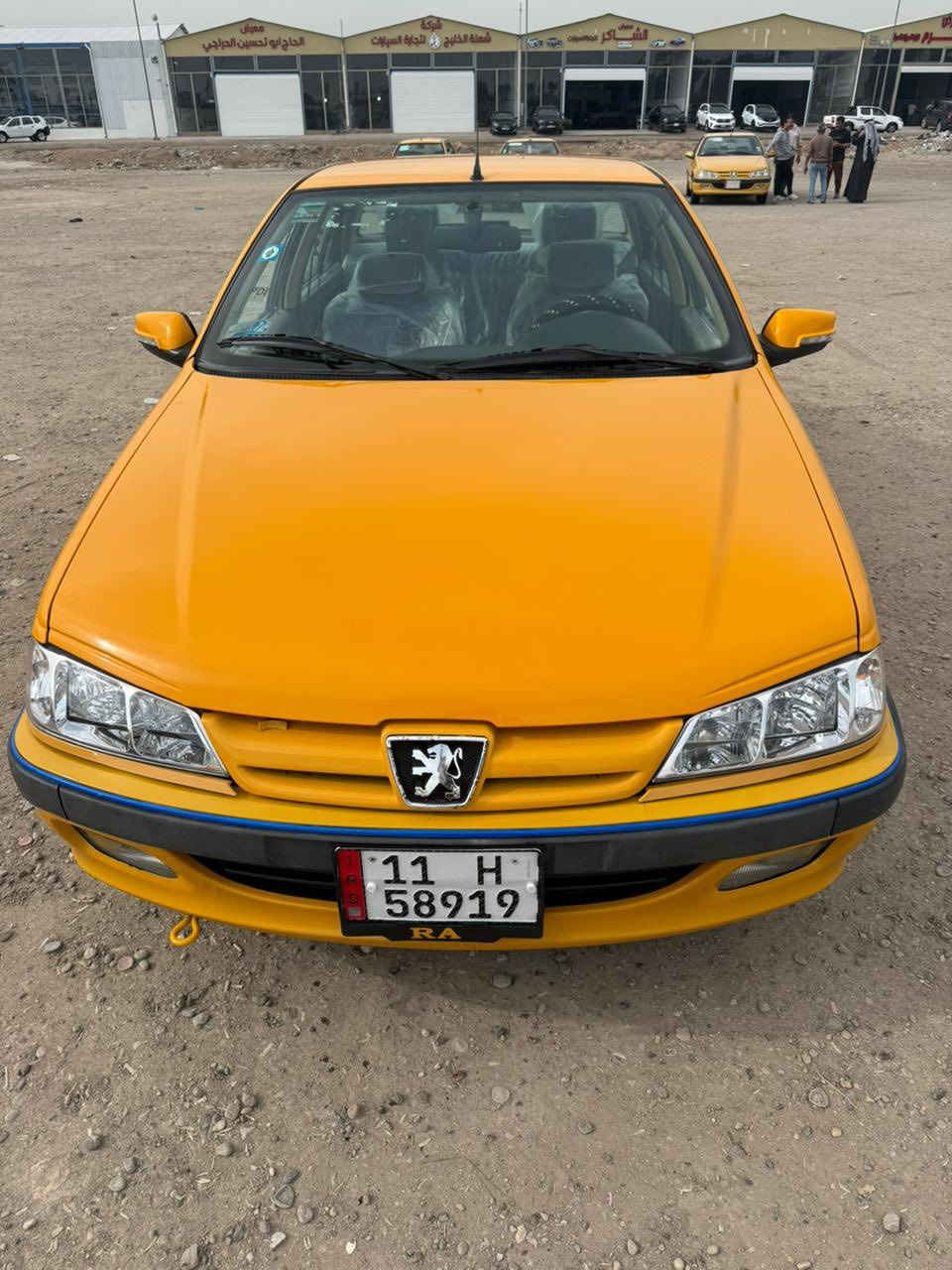 سلام عليكم بيجو بارص موديل2018كفاله عامه بيعه بارد بلباب لوزه فقط ***********سعر 62وبيهه مجال
