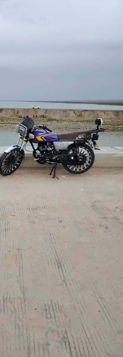 إسلام عليكم سيفان للبيع موديل 25 دراجه بعدها زيرو شرط شخط ما بيها نضافه مفوله دراجه تجي تفحص يلا تاخذ مكان ديالى دلي عباس سعر 825 وبيها مجال للطيبين اتصل وتدلل ***********
