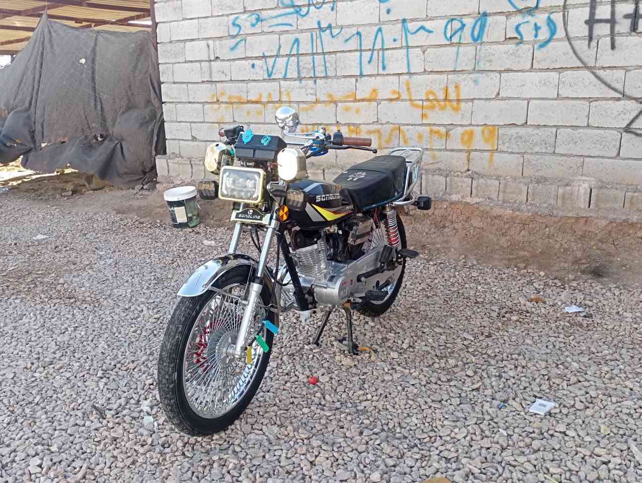 السلام عليكم 
دراجه تايكر للبيع 
مديل 2025
نضيفه دراجه ما مفتوح بيه لو برغي 
بعد جديده دراجه 
سعر 675 
مكان الديوانيه سومر 
***********
