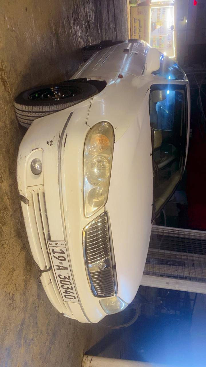 سلام وعليكم شباب نيسان سني
الموديل 2002
النون صدفي 
سياره جاهزه تخم تاير صدر خلفي امامي 
تدفئه تبريد ثلج سياره مناقصها اي شي 
السعر 77 وبيها مجال 
***********
