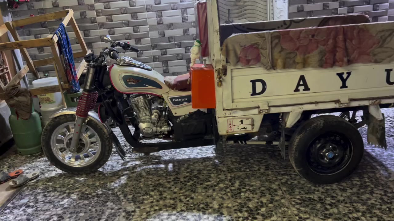 ستوته دايوان. اكسن الطش. تايرات مال سايبه جدد مكينه متيار مامفتوحه كهربايات شغاله. هورنات بوش***********
