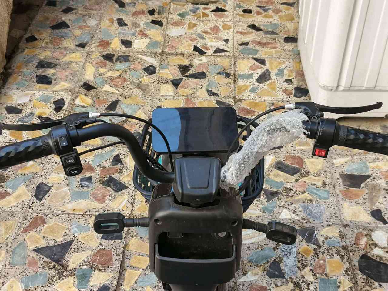 سلام عليكم دراجة الشحن جديده استخدام 10تيام فقط دراجة زيرو حجم 14السعر 250قفل عنوان مدينة صدر


**إذا كنت صاحب هذا الإعلان وتريد حذفه لأي سبب، رجاءا أرسل رسالة إلى الدعم الفني**