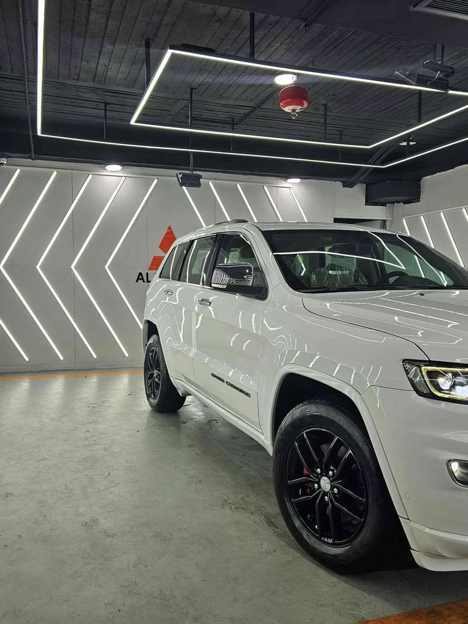 للبيع كلشي موجود داخل الصور ***********
