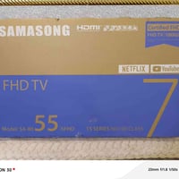 شاشه سامسونك حجم ٥٥ بالكارتون فول مواصفات السعر ٣٠٠ بدون عمله...... لل...