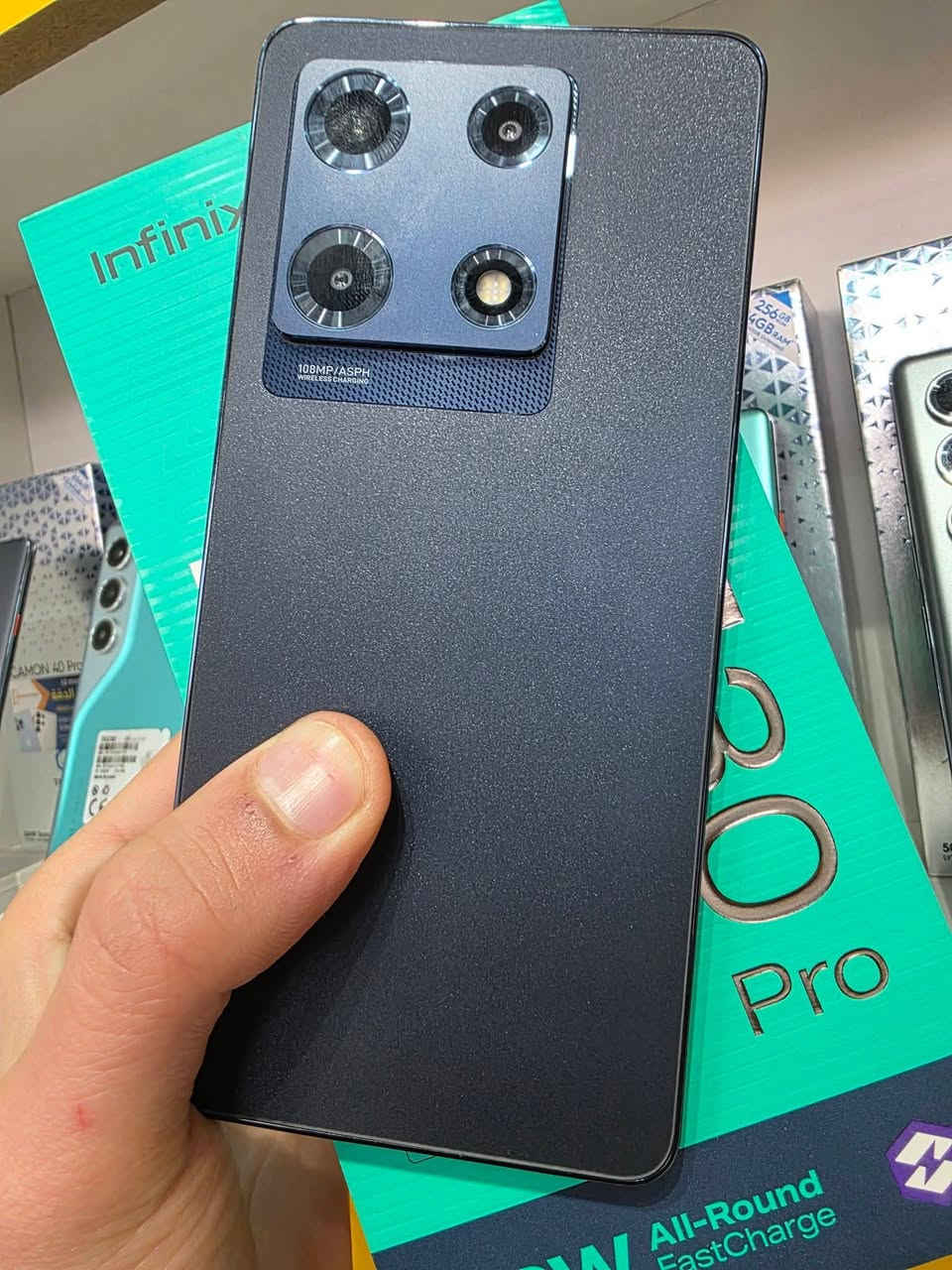 متوفر مستخدم 👇 

انفنكس نوت 30 برو 

ذاكرة/256
رام/8 
ملحقات الاصلية كاملة 
نضافة 100 %
للبيع ولمراوس 
السعر مناسب 

_
العنوان// كربلاء// حي الغدير سوق حي الغدير //قرب مطعم أبو احمد //مجمع الجزيره الطبي مجاور صيدليه عمار عقيل
مصطفى ***********
مقتدى ***********
