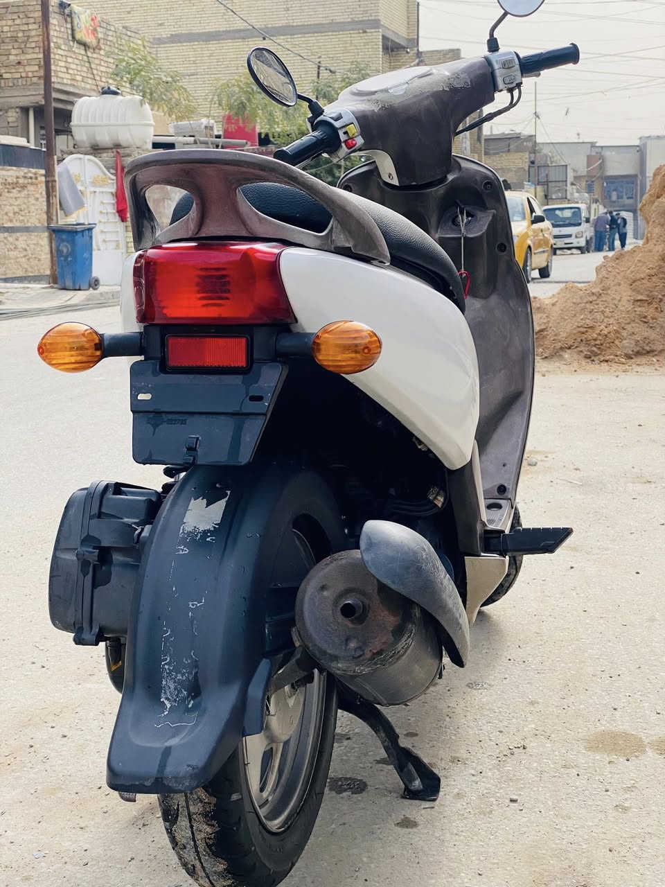 سلام عليكم دراجة فله البيع كفاله عامه سعر 850 مكاني بغداد البلديات ***********
