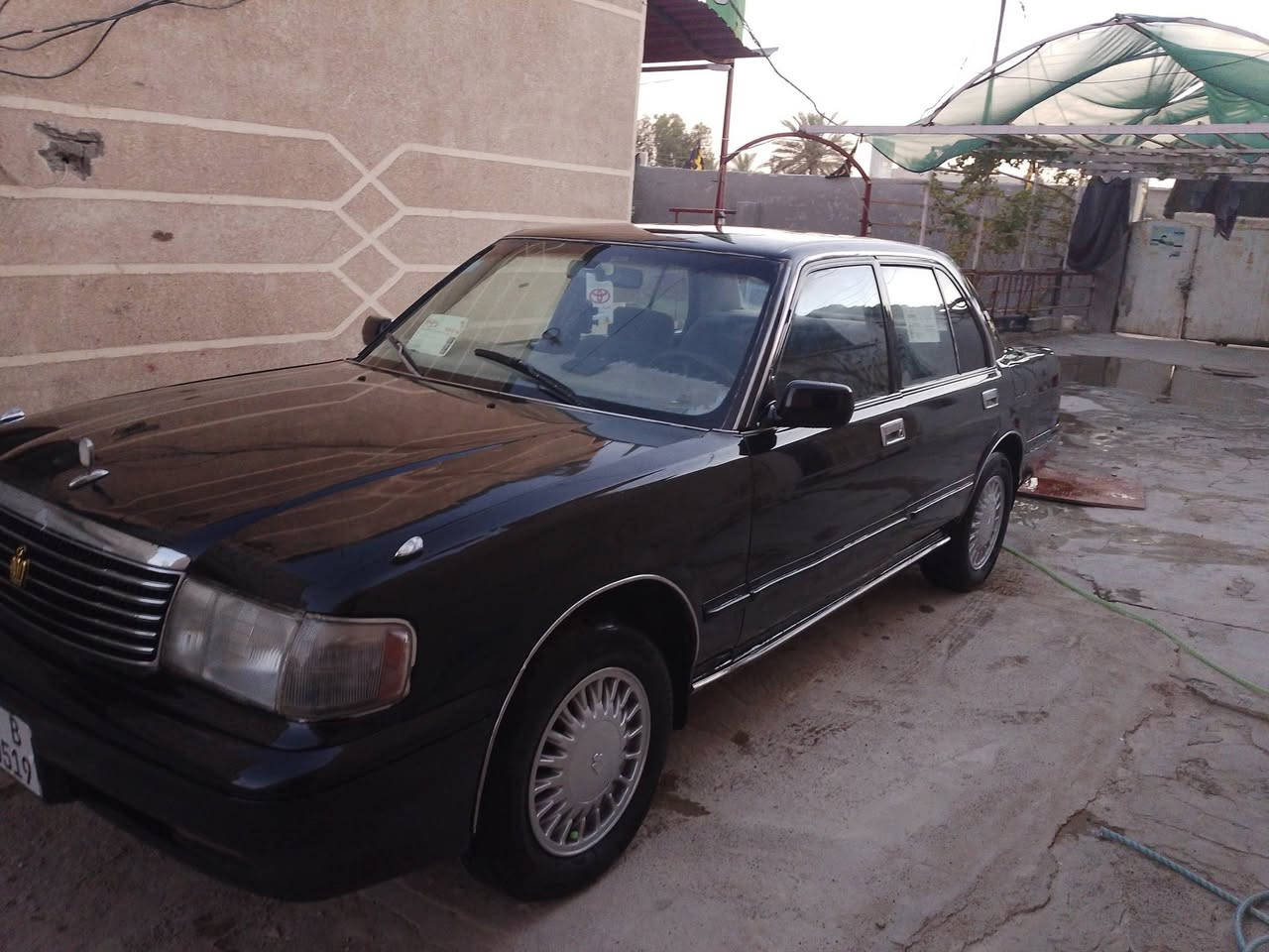 السلام عليكم ارنب للبيع ايسر بلادي سياره حلوه جاهزه جير ماكينه خير من الله مكان السياره رقم الهاتف***********
