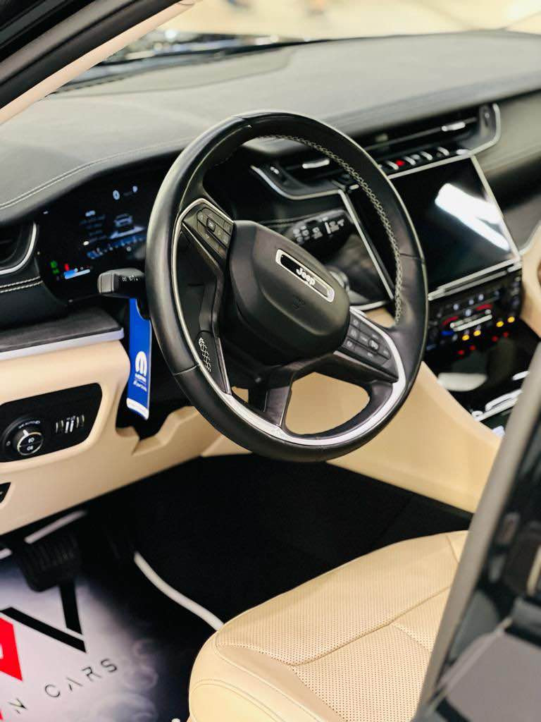 2021 Dodge Dog · Hatchback · المسافة المقطوعة: 590000 ميل

جيب كراند شيروكي لمتد 2021 
خليجي هارلم
مكفولة من الصبغ والبارد والتبديل بدون اي ضرر
6 سلندر 3600 بانزين
فور ويل
فول مواصفات 
بانوراما
بصمات ابواب وتشغيل
تشغيل عن بعد
صندوك كهرباء
كشنات الامامية كهرباء اثنينهن
داخل جلد بيج
تبريد وتدفئة كشنات
تدفئة ستيرن
ماشية 61 الف كيلو
رادار امامي وخلفي وجانبي
اوتو ستوب
تحديد مسار
سماعات alpain
ستيرن هزاز
هاند بريك بصمة
7 راكب
كامرا خلفية 
وكامرات داخلية عالركاب
ويل كب 20 اصلي
تخم تاير جديد
رقم بغداد سيارة مغلفه بل كامل السعر ٣٤الف واي استفسار على الرقم *********** بغداد, العراق
