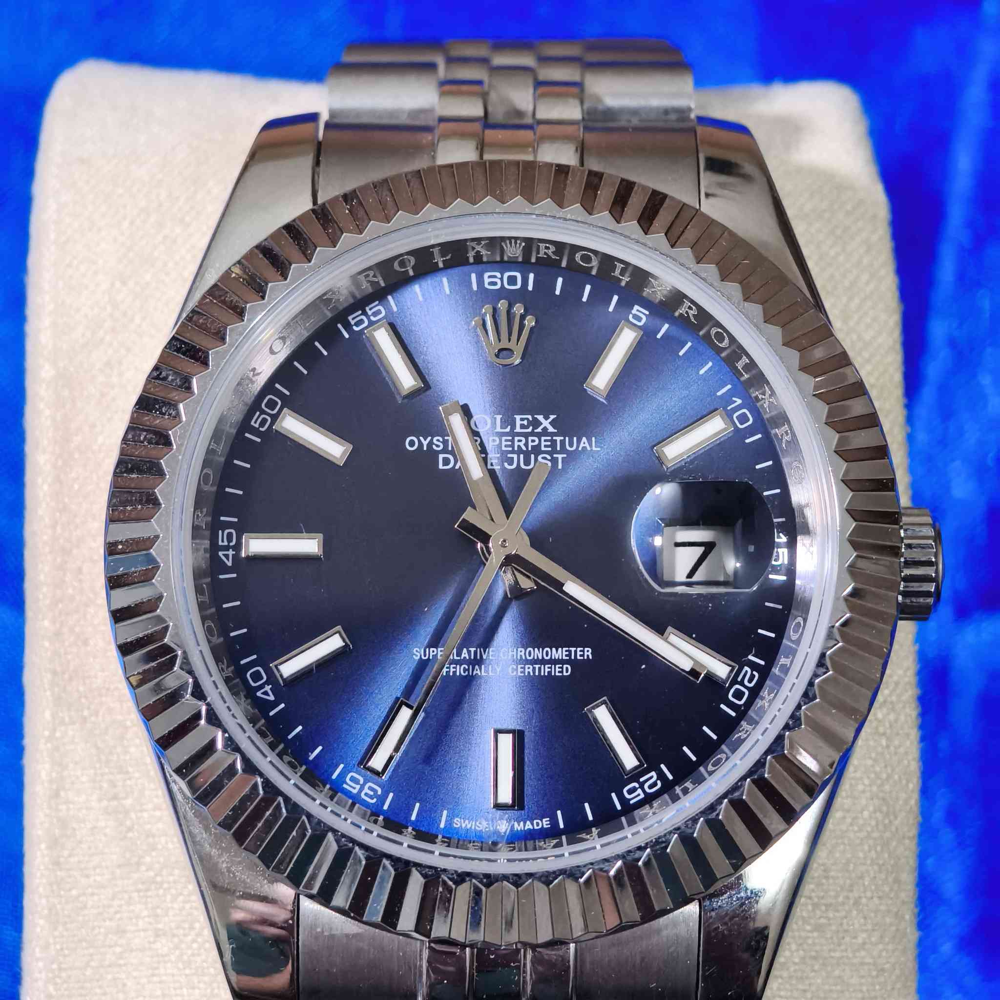 رولكس ديت جست جديد ماستر كوالتي معه اثباتات السعر خاص


**إذا كنت صاحب هذا الإعلان وتريد حذفه لأي سبب، رجاءا أرسل رسالة إلى الدعم الفني**