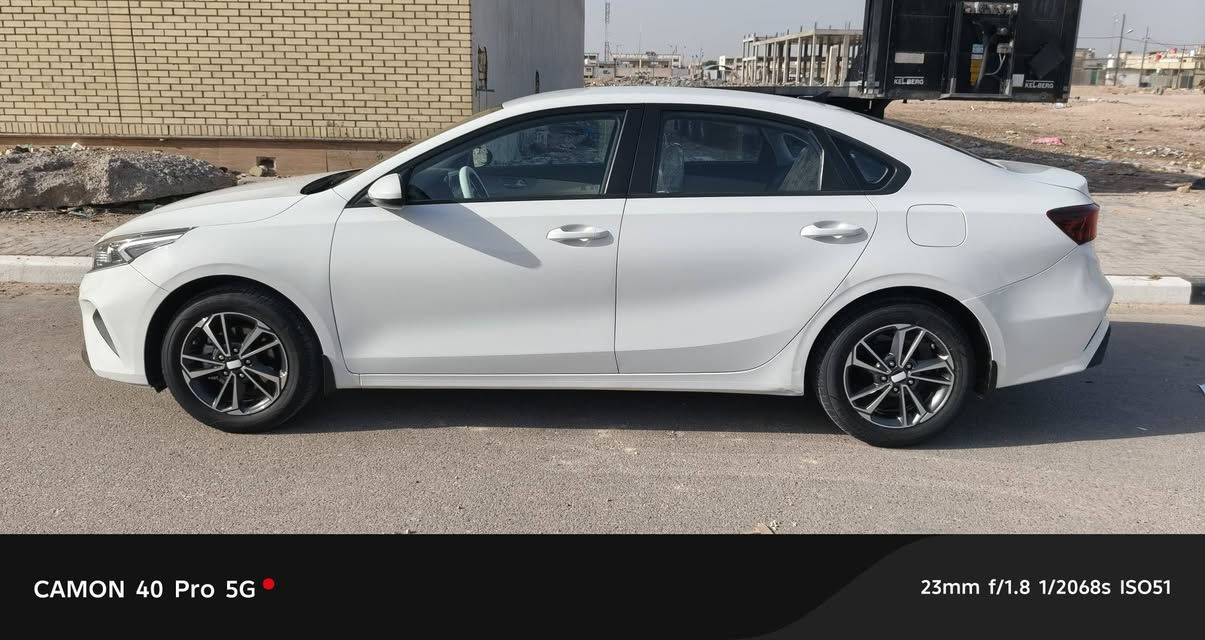 سلام عليكم كيه سيراتو مديل 23 خليجي رقم اريبل كفاله ماشيه 51 نص فول محرك 1600 سياره مكانه بصره *********** سعر 170
