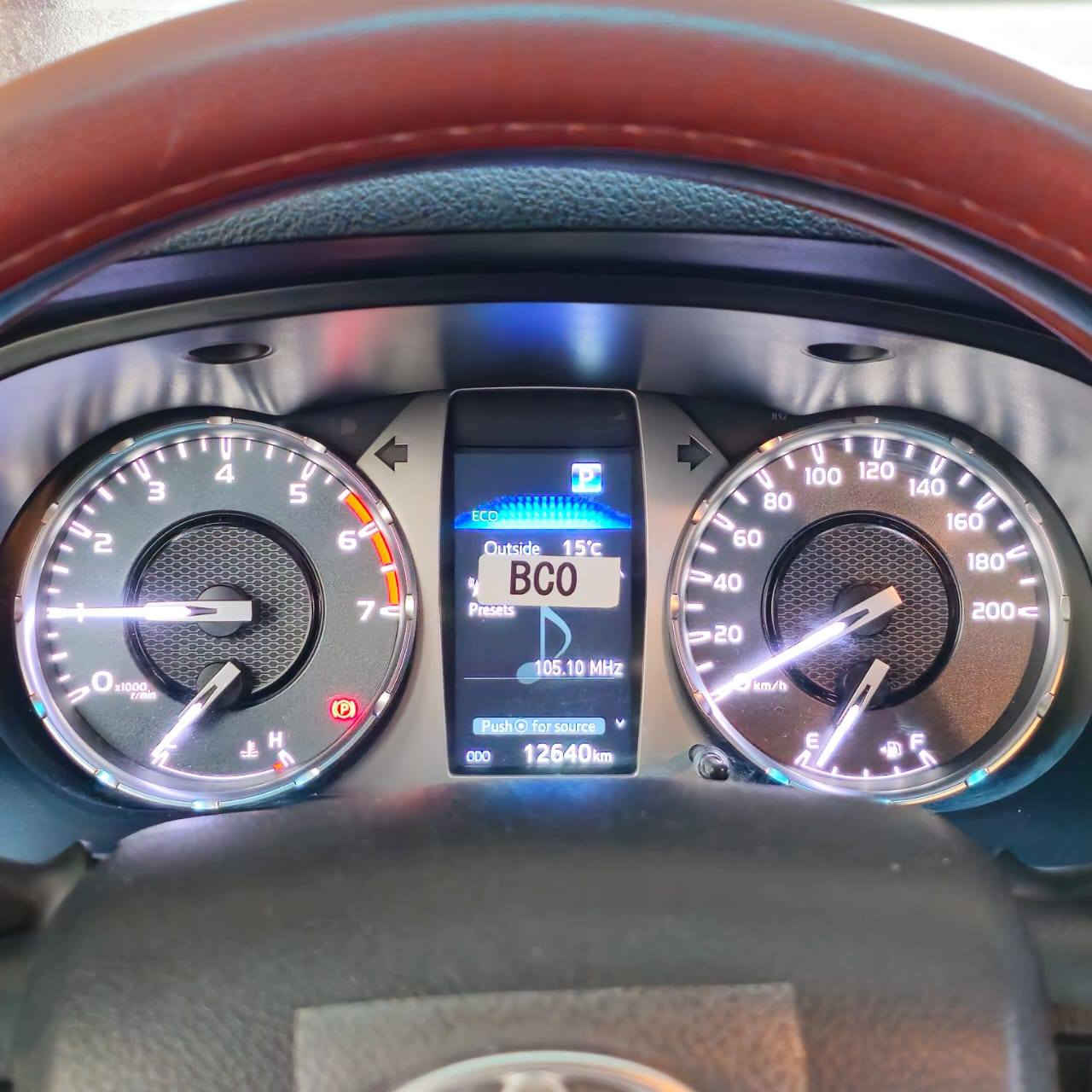 السلام عليكم 
بيكم هايلكس TRD2025
عداد المسافه 12 ألف 
السياره جديده مكفوله 
رقم اربيل بعدها بسم الشركه 
السعر 418$
للاستفسار ***********
مكاني بغداد الزعفرانيه
