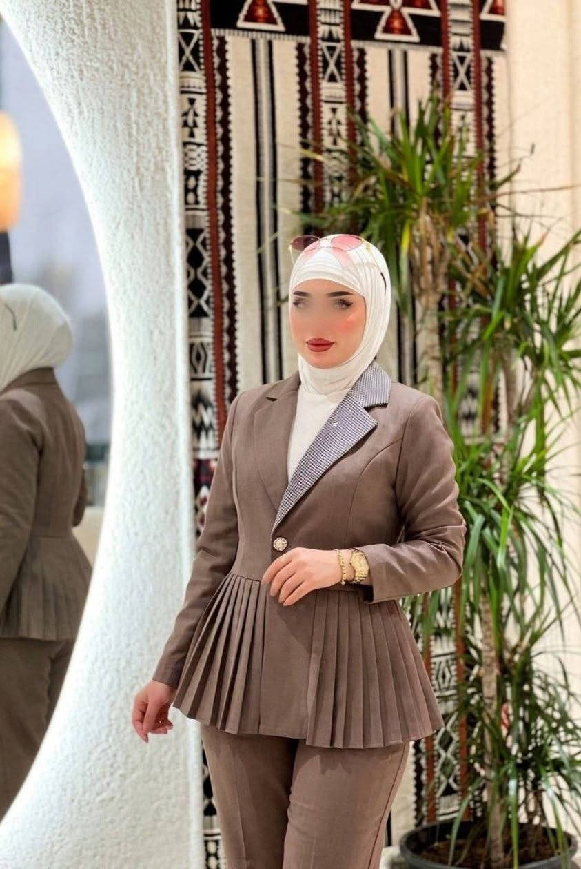 الازياء هي شيء مؤثر في عالم الموضة،♥️
تتميز بأسلوبها الفريد والجريء.
(عليه توكلت وعليه يتوكل المتوكلون

🌸 طقم قطعتين نيكول  كولتي عالي🌸

السعر ⚡️ خاص

القياسات- 38 40 _42-44-46-48
توصيل المحافضات 5 

تواصل 🌸 جوجو للألبسة 
@إشارة


**إذا كنت صاحب هذا الإعلان وتريد حذفه لأي سبب، رجاءا أرسل رسالة إلى الدعم الفني**