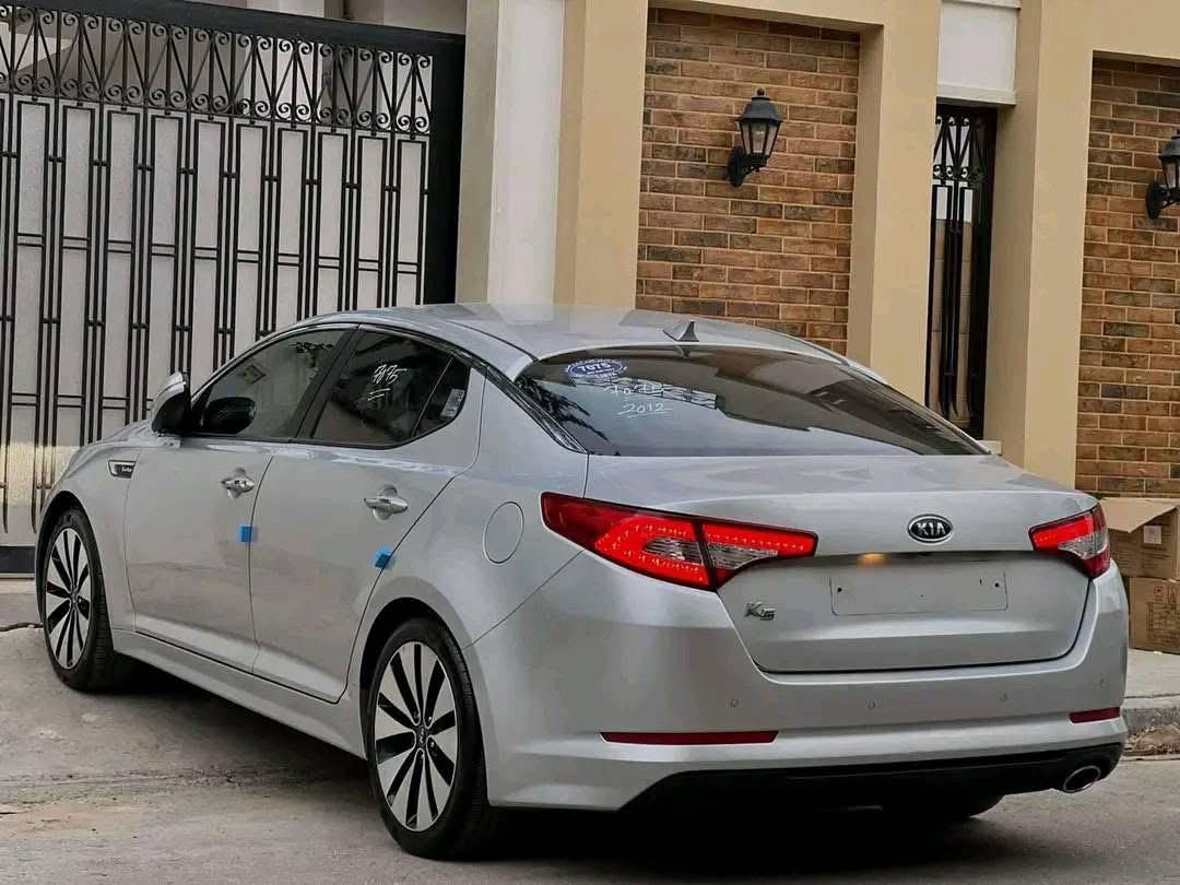 كياء اوبتيما فل ناقصه بانوراما 2013أصليه جمرك كيف واصله رساله مفتوحه رقم الهاتف0913035676  محرك 20 كتنيه حديد كمبيو تماتك ماشيه 84 بلكليو سياره تبارك الله عيب لا /// السعر حرق حرق سياره كرت طرف واحد عيب لا الله يبارك سياره جديده بمعنى الكلمة برشام الدار/// ملاحظة الكربون موجود الاصلي وبالكشف/// رقم الهاتف0913035676


**إذا كنت صاحب هذا الإعلان وتريد حذفه لأي سبب، رجاءا أرسل رسالة إلى الدعم الفني**