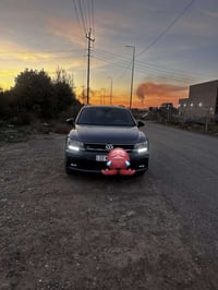 فولكسفاكن تيكوان2021  اعلى فئة AR-LINE الضرر قطعة واحدة بارد وصورة الح...