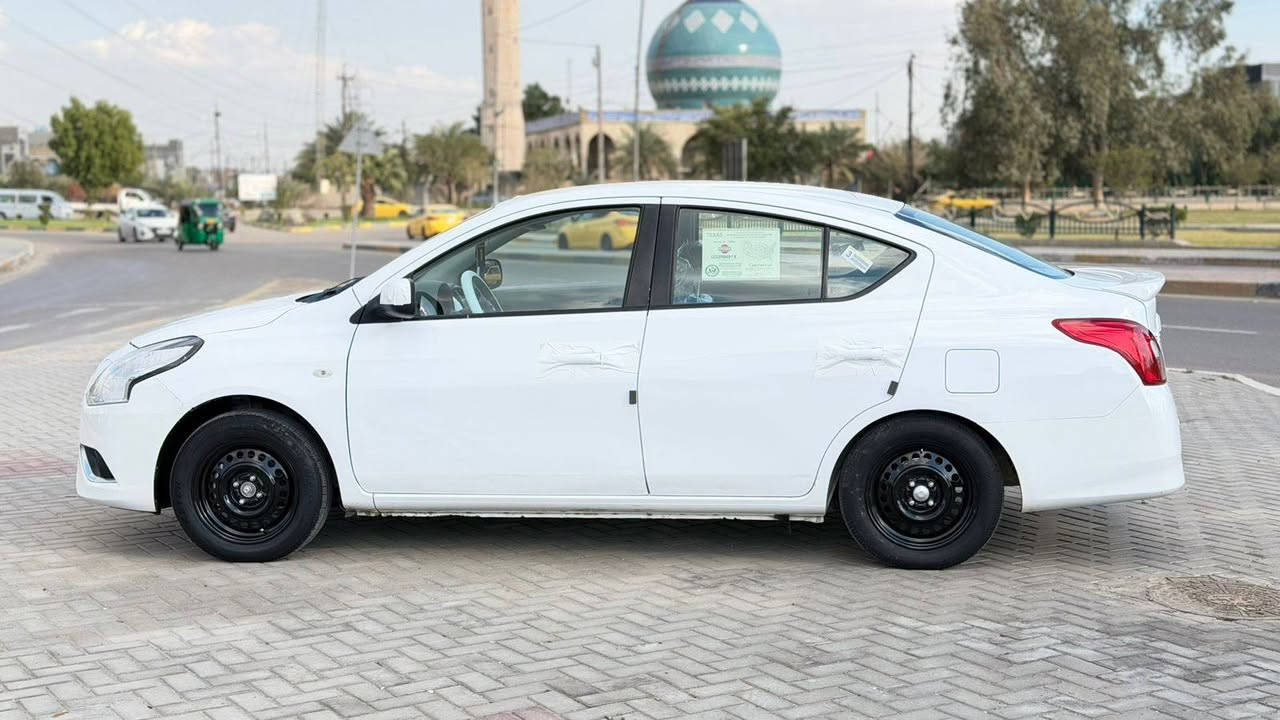 سلام عليكم نيسان سني هندي 2021 بيها جاملغ امامي  وبنيد
السونار مرفوق ويا الصور 
كير ومكينه مكفولات 
صدر امامي خلفي جديد 
تبريد ثلج تخم تاير جديد 
السياره احلى من الصور 
مكاني بغداد البياع 
السعر 93 وبيها مجال
***********
