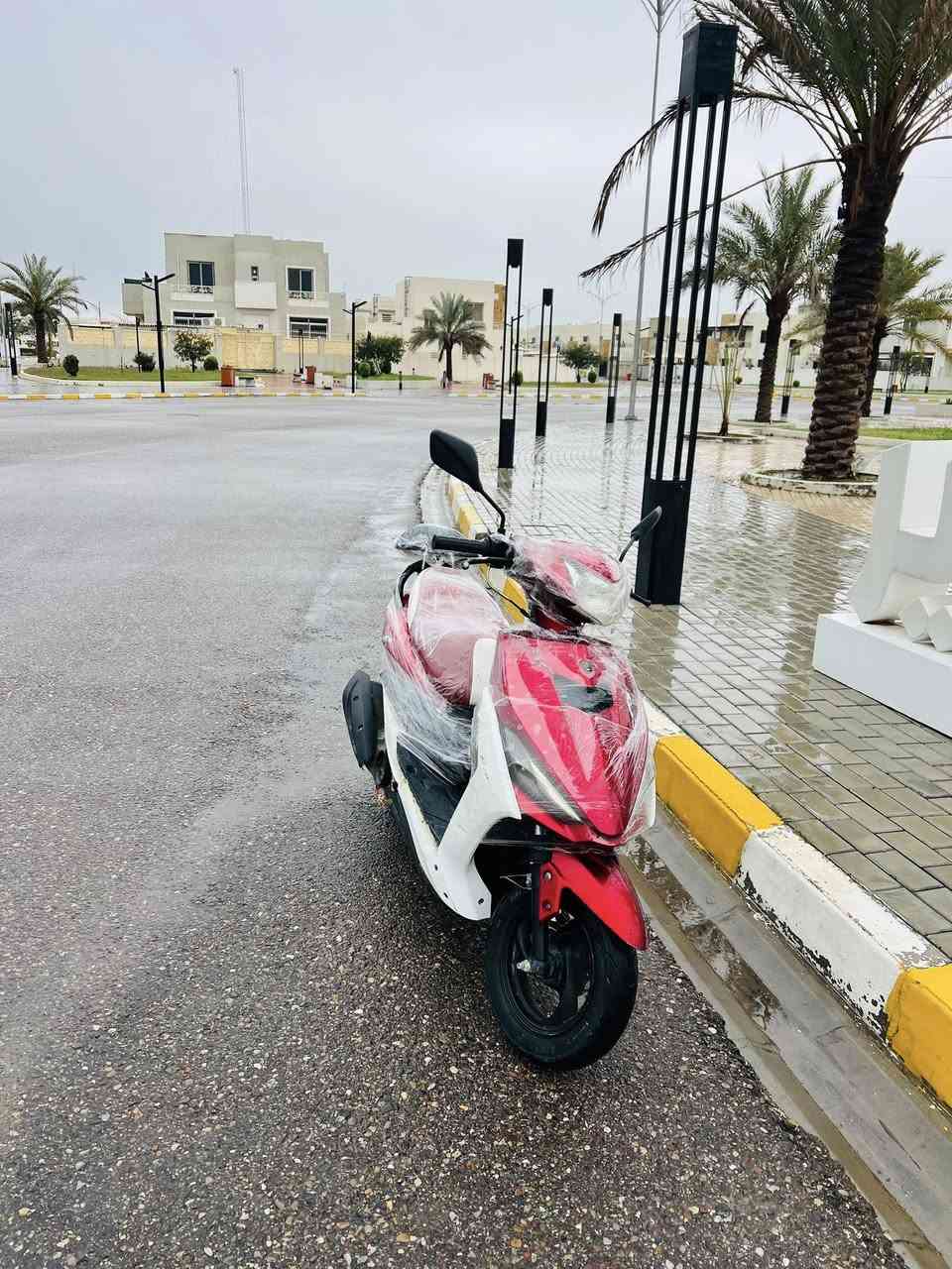 السلام عليكم ورحمة الله 
ماكس fs ياباني سرعه ١٢٠ 
شغاله مابيها اي عطل 
للبيع السعر (330 وبي مجال ( ***********
