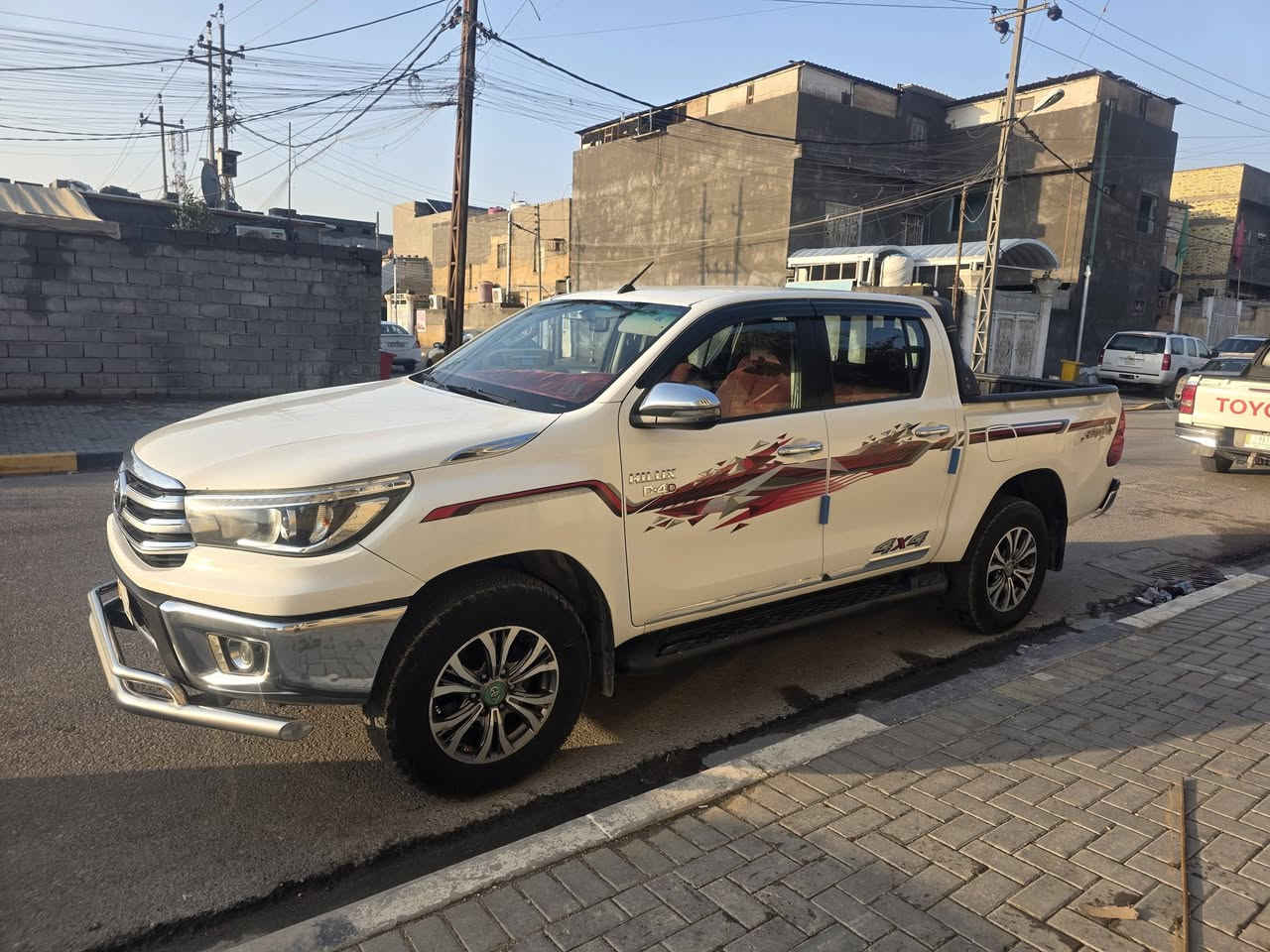 سلام عليكم هايلوكس 2020 فور ويل فول مواصفات كير اوتماتيك بيه بارد عده مكانات فقط لاصبع ولامعجون العنوان البصره السعر 245 وبيه مجال***********
