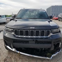 � زبائننا الكرام… تحيه طيبه  🚘 Jeep Grand Cherokee 2024💥  💰 السعر: 210...