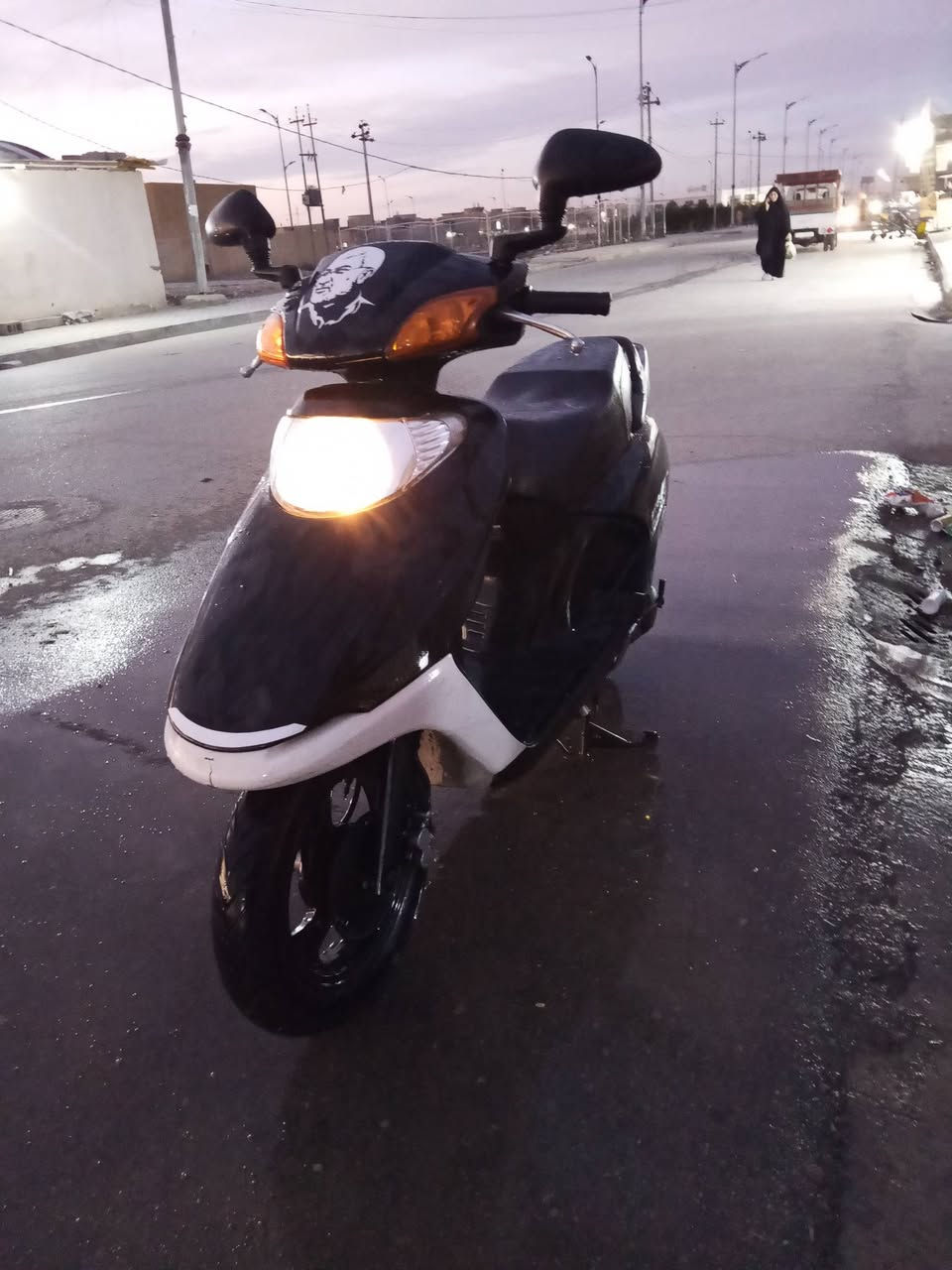 سلام عليكم سبيسي ياباني رمبه صالله ٣ اسابيع من نازله ماشيه ٨ الف سعر٩٠٠ بيها مجال قليل رقم ***********مكاني كوت زين القوس
