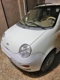 كيو كيو • ٢٠١٢ • مكفولة