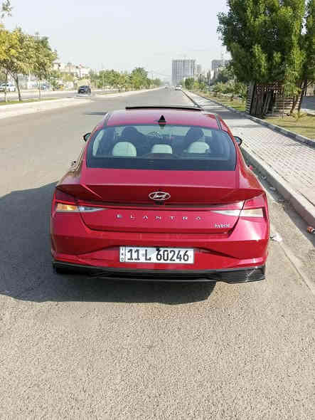 السلام وعليكم شباب 
النترا هايبرد لمتدد 1/1 2023 وارد أمريكي مكينه 1600 هايبرد  حادثها بسيط جدا موضح بصور بدون صبغ جاملغ مبدل نفس لون وحافه الباب بارد فقط    ماشيه 23miالف سياره جديده فول مواصفات داخل ابيض جلد فتحه رادارات 360 درجه بصمه تشغيل عن بعد لايت ٣ عدسات 
باقي المواصفات معروفه فول للأخير مكاني بغداد الكرخ 
سعرها 167 وبيها مجال 
للاتصال *********** بغداد
