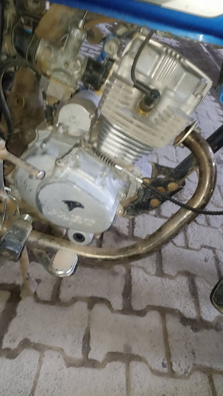 سلام عليكم اخوان دراجه للبيع او مراوسه اوراق   دراجه نشيطه حلوه مال شغل مكينته حلون ونضيفه دبلاته كله نضيف  سعره 550 +دراجه مديل 21 مفصخه محرك ما مفتوح بيه برغي بس يرادله تجفيت غراضه كامله اكو بيهن ما مصورهن سعره 250 وبيه مجال قليل  مكاني  قضاء المدينه


**إذا كنت صاحب هذا الإعلان وتريد حذفه لأي سبب، رجاءا أرسل رسالة إلى الدعم الفني**