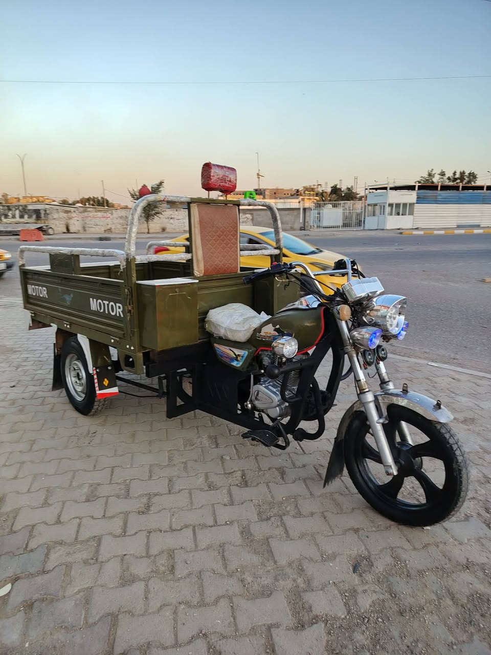 سلام عليكم ستوته جمره رقم ابيض وسنويه ألماني مداورهه ثاني يوم سنويه نافذه لل2030 مديل 2018 وبيهه محرك 2023 شاصيهه وركبتهه مكفولات كفالة عامه لا لحيم ولامعجون بيهه تخم تاير جوبلس جديد كهربائيات كلهه جدد وشغاله دبلات شغاله نكره سلف ستوته مصبوغه للجماليه نضافتهه نفس البصوره مكانهه بديوانيه تفاصيل أكثر اتصل خاص ماجاوب ***********
