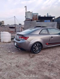 كيا فورتي موديل ٢٠١٠ تك باب فول مواصفات صدر جديد ونضيف رقم بغداد الدول...