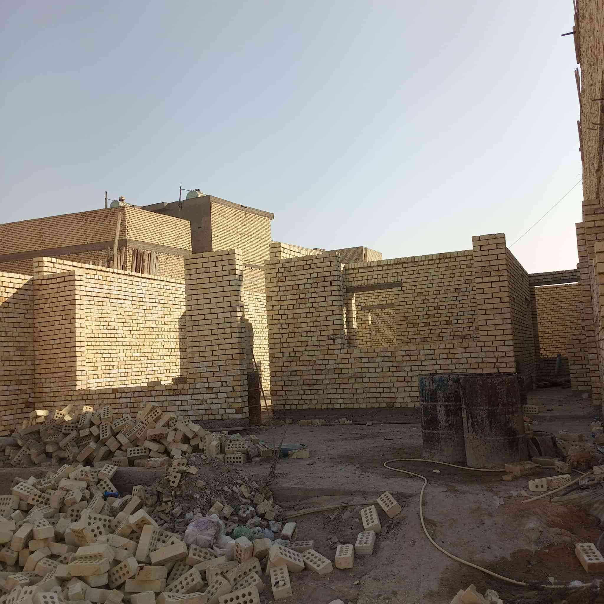 خلفه بناء اشتغل عالدبل وقطعي بغداد فقط 
***********
