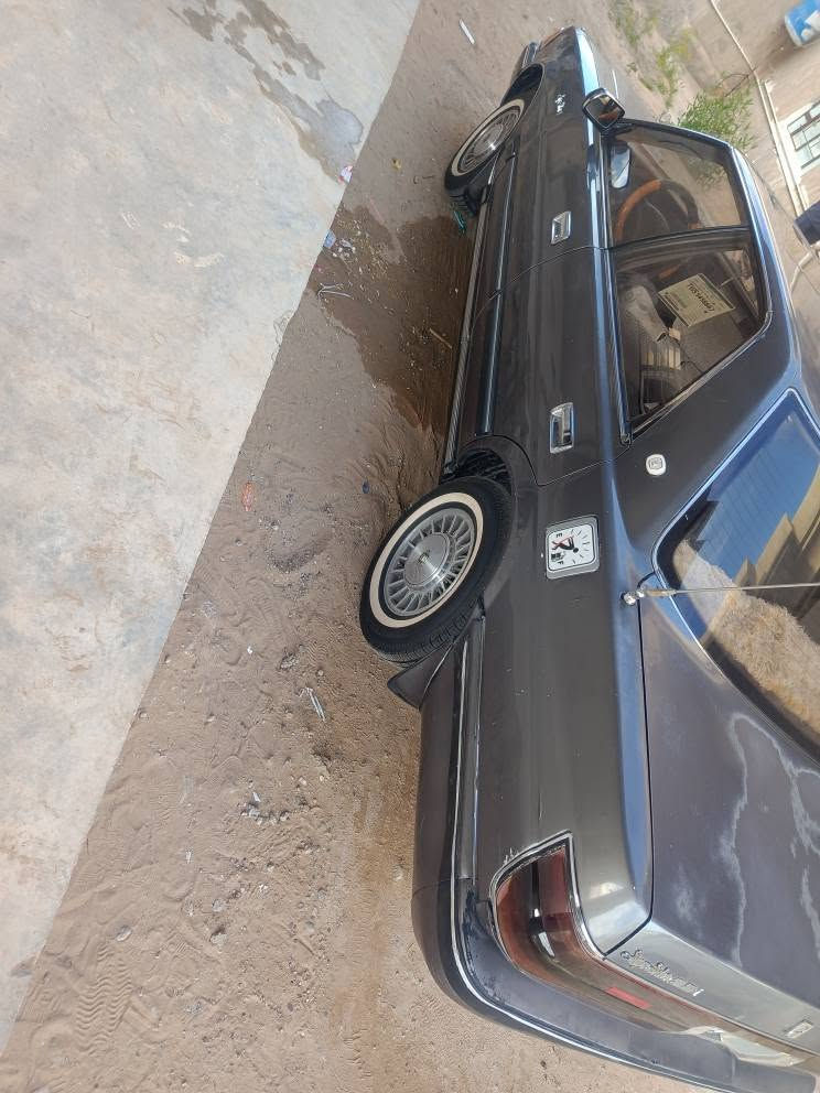 هارتوب ايسر بلاد موديل 1989
فتحه سقف طكتين 
صبغ جاملغ خلفي ومباوك لباب ولباقي مكفول
بيها خياسات قليله 
محرك كير اكسل بشرط 
تبريد ثلج منضومه جديده تدفئه نار 
حداديه اماميه ولخلفيه جديده صار شهر من بدلتها 
كهربائيات مابيها نقص 
تخم تاير ابو لخط لابيض جديد 
ترايك 200 سياره مال جناي جاهزه للاخير 
رقم بغداد انكليزي شرط التحويل 
السعر 60 مكان سياره صلاح الدين بيجي 
*********** بيجي, صلاح الدين
