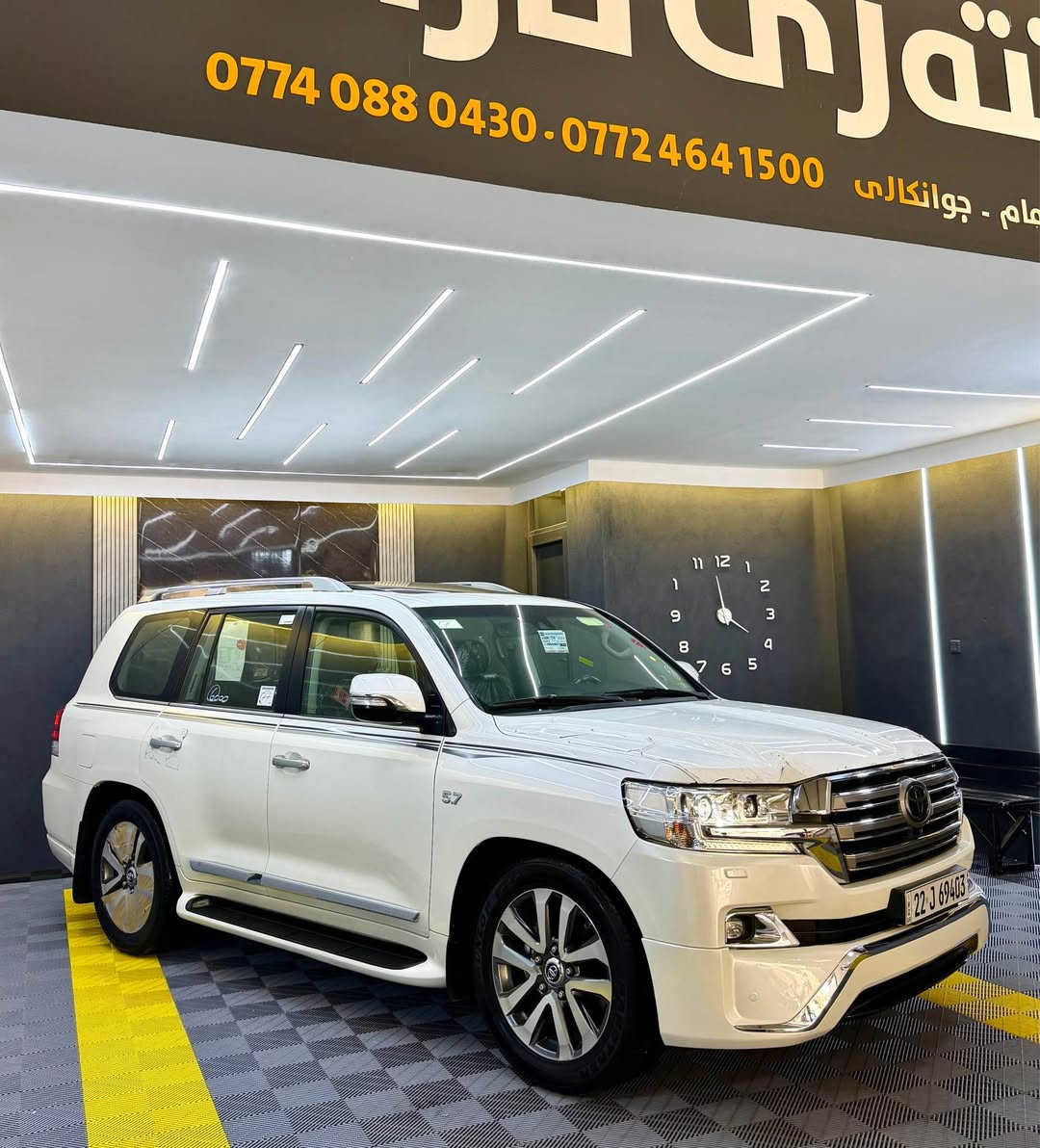 Toyota Land crsusir_2016_VXS _ 📦98,000km _ 📦🧿

💎اللَّهُمَّ صَلِّ عَلَى مُحَمَّدٍ وَعَلَى آل مُحَمَّد
سياره اعلي مواصفات لاندكروز (VXS)
♦️تويوتا لاند كروزر موديل (2016)
مواصفات (VXS) فول مواصفات 
محرك (٥٧٠٠) (V8) فول فول مواصفات
اعلي فيه لاندكروزر مواصفات معروفه
سياره فول بيها (رادار + خط شارع)

ملاحظه رجائن 
(سياره بدون بدون موراوس )

♦️ مكفولة كفالة عامة     
‏‎بدون بارد  ،بدون رصعات ،بدون حتى شخط
‏‎دعاميات هم بدون صبغ ،رمل مابي ،بقية كلها بشرت

♦️سياره داخل قرميدي مرغوب
سمعات كل موجود _ عرضيات كل موجوده لوك مامفتوح _ كامل غراضات موجود

♦️سياره ماشيه (98,000) الف كيلو حقيقي بشرت + سياره حتا شباك بلادي

‏‎محرك كير بشرط مامفتوح ♦️
‏‎سيارة حيل نظيفة كلشي عل بلاد لوك
‏‎سنوية زنكة كلشي جديد مدفوع لـ2029
‏‎باسمي السنوية بشرط تحويل و خرامة 
‏‎سيارة مابيـها دينار مصرف كامل من كل نواحي

♦️فول فول المواصفات  
بصمه + الانزلاق +كشن جلد + كوشنات تدفيئه + شاشات ايباد بيلادي +٥ كاميران 
ثلاجه + زينون+ كوشنات تبريد +الخزينه 
+هواء مزدوج + نيظام ايكو سبورت +حساسيه الديك المؤخره مرايات 
+الفتحه + باب الخلفي جگ + وادار امامي
دبلات كهرباء _ سياره فول موصفات

♦️نظافه ١٠٠٪؜ كامل سيرڤس بدون نقص و مصرف 

♦️سياره مال بيت  أي نقص مابيها ٤ إيطارات جديده 

♦️نفسي يوم / تحويل مباشر حول
مكان /داخل سليمانيه 
سعر /510$ ورقه 
رقم/*********** السليمانية, العراق
