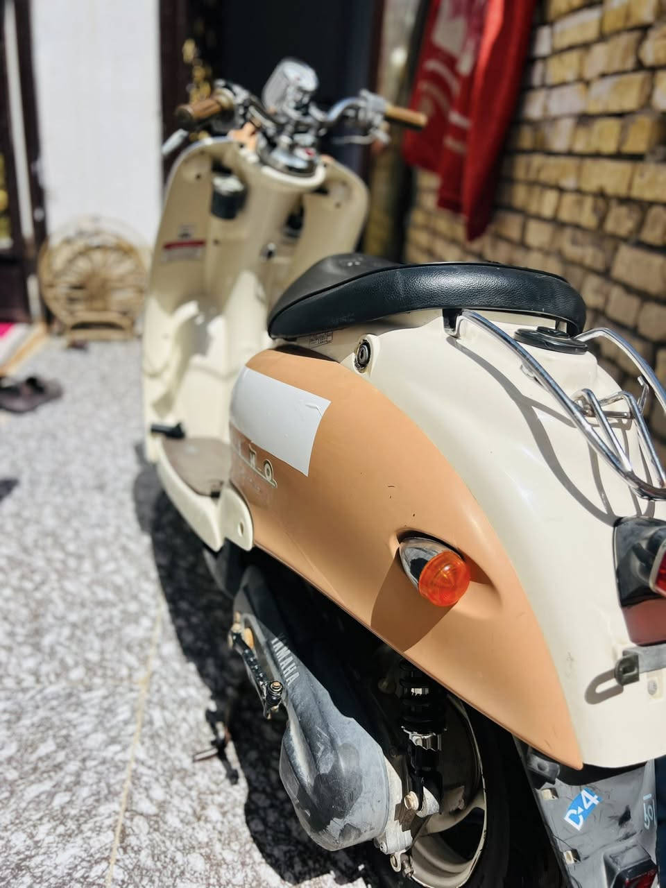 السلام عليكم دراجه مصريه للبيع
لون مميز 🤩🤩

دراجه حلوه صارلها 6. اشهر من طلعت من الحاويه مال الزيتون 
دراجه مكفوله لا مفتوحه ولا بيها كفرتجاري  نهضتها تخبل تعبر ال60🤯بيها زلوغ قليله 
السعر 600وبيها مجال حك الجيه الدراجه تسوه لان كلش حلوه
العنوان الناصريه مركز 
رقم الهاتف :***********
فقط بيع بدون مراوس
