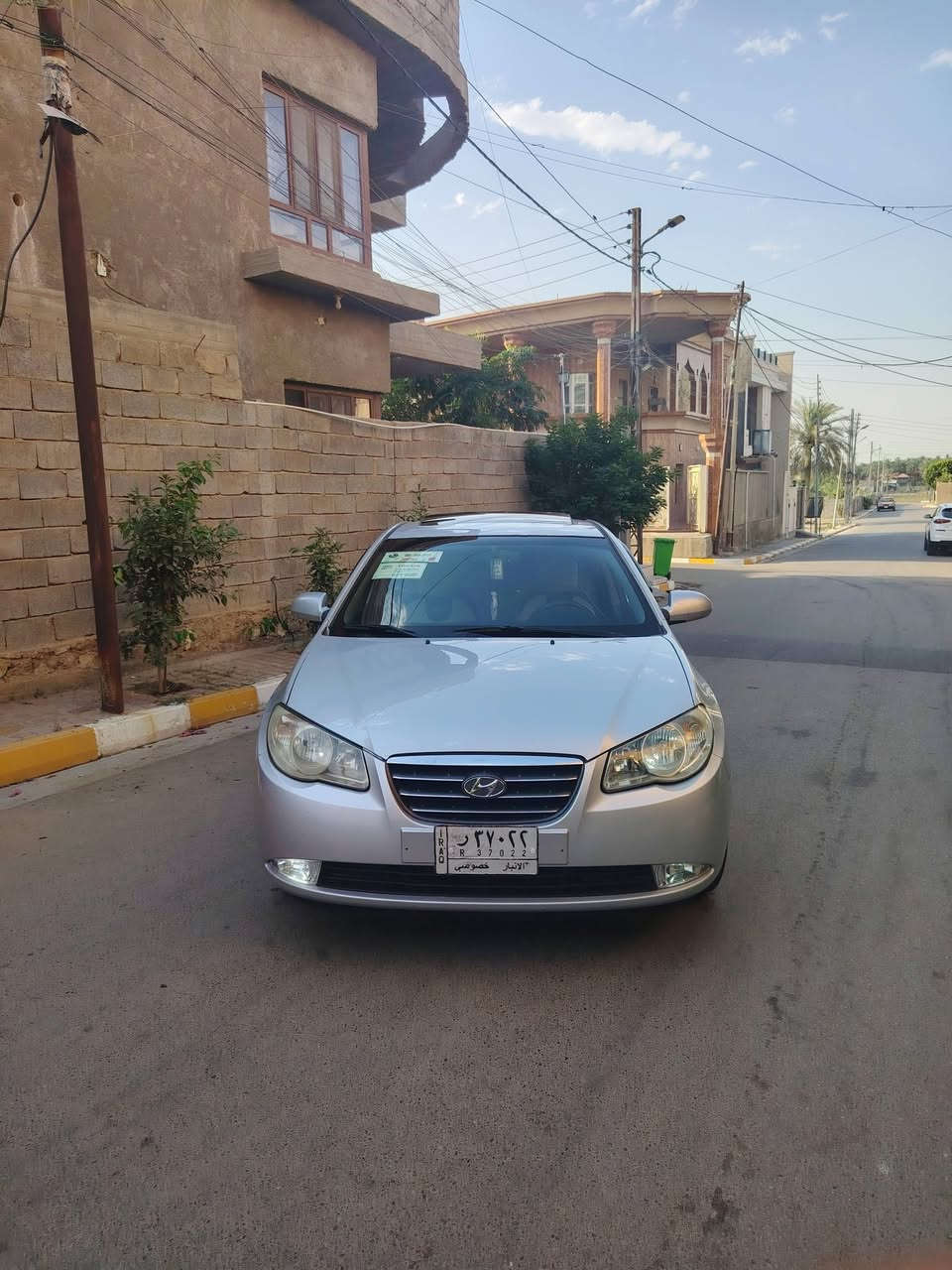 سلام عليكم البيع او مراوس حسب القناعه 

افانتي 2008  خليجي 

فول موصفات بيانو فتحه مري شفط 
كشنات تدفئه 

محرك 1600دكشن عالي 
كير محرك مكفولات 

تخم تاير جديد 

ويل 16

سياره رقم أنبار تحويل مباشر 

بيه 4قطع صبغ بدون دواخل
سونار موجود بل منشور 

السعر 88 وبيها مجال بسيط
مكان سياره الانبار قضاء هيت
 الاتصال
 *********** او ***********
