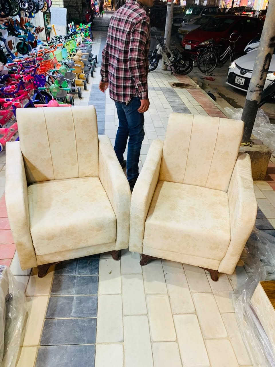 450 الف تخم عراقي 10 مقاعد شغل درجة اولى اسفنج مميز اول المقعد بلوك اسود


**إذا كنت صاحب هذا الإعلان وتريد حذفه لأي سبب، رجاءا أرسل رسالة إلى الدعم الفني**