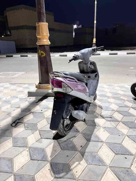 سلام عليكم دراجه ماكس منغولي حاويه دراجه كفاله عامه من كلشي نكره سلف كهربائيّ شغاله من طول الطول تواير جديد معدل يخبل دبلت كلشي شغال مكاني رميثه رقمي *********** سعر خاص مو شراي لا تراسل يروحي عوزه جاملغ نكسر
