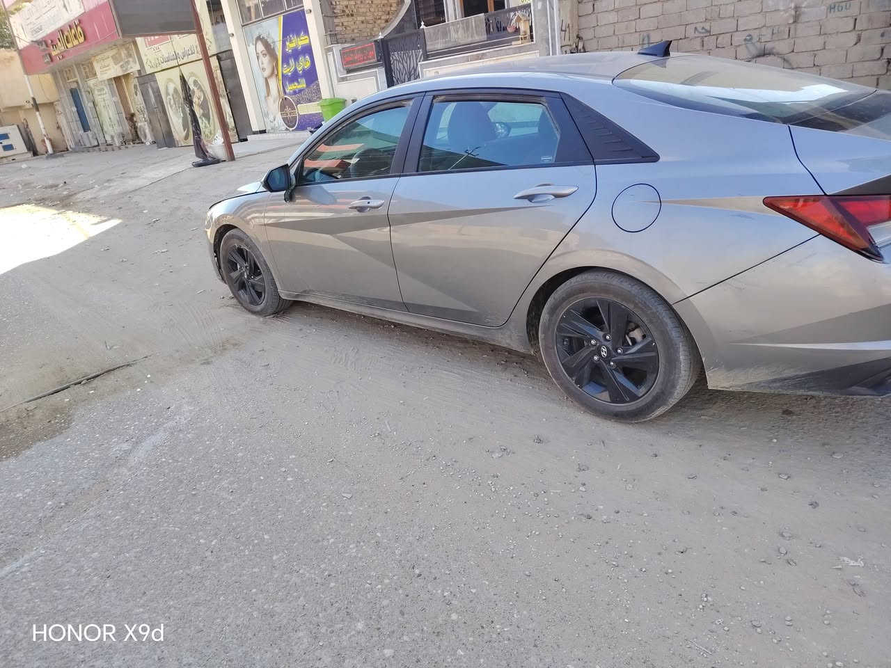 (السلام عليكم) 
النترا ٢٠٢٣ وارد امريكي بيهه مكانين بارد بنيد شبر بارد وجاملغ بارد 
السياره نضيفه ومحركه خير من الله
لسياره رادارات 
توقف ذاتي  
تحذيرات
تخم تاير جديد 
رقم لوحه نكليزي 
 لسياره بيهه وكاله بسم أبي 
مكان السياره بابل قرب جسر بته 
السعر (155) وبيهه مجال
(***********)
