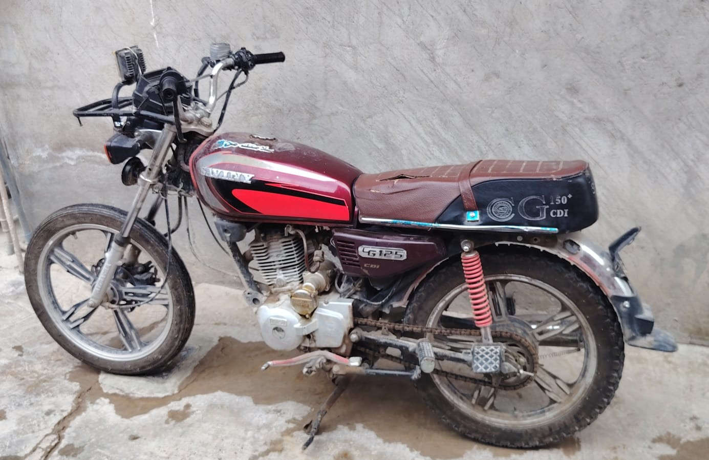 السلام عليكم
ماطور ايراني للبيع السعر 350 وبي مجال العنوان صلاح_الدين قضاء الضلوعية للاستفسار الاتصال على الرقم ***********
