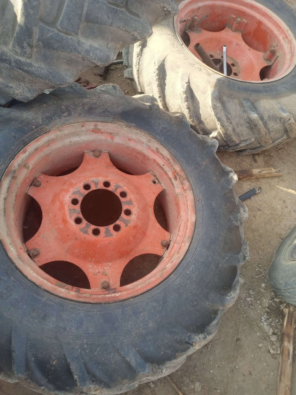 اهل العناتر جوز تايرات للبيع
***********
وعجل😅 مكلف بلنشر
